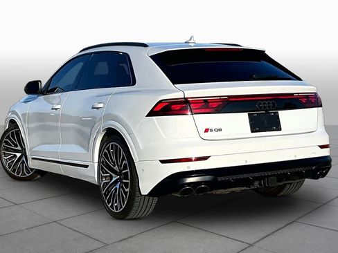 Used 2024 Audi SQ8 Prestige AWD/4WD image 11