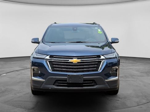 Used 2023 Chevrolet Traverse LT AWD/4WD image 2