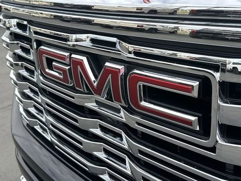 New 2026 GMC Sierra 1500 Denali w/ Denali Reserve Package image 33