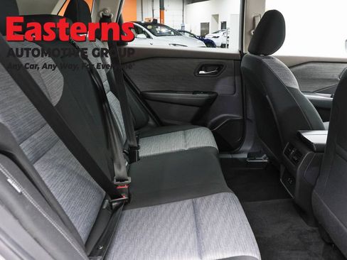 Used 2023 Nissan Rogue SV AWD/4WD image 79