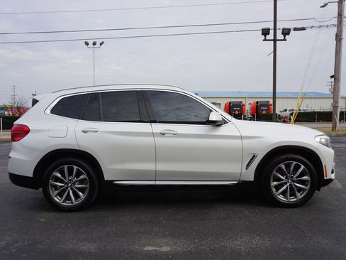 Used 2019 BMW X3 sDrive30i w/ Driving Assistance Package image 4