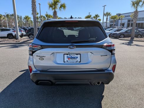 Used 2026 Subaru Forester Touring AWD/4WD image 5