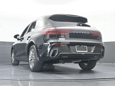Used 2022 Genesis GV70 2.5T w/ Select Package image 61