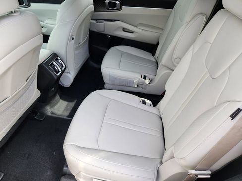 New 2026 Kia Sorento EX image 11