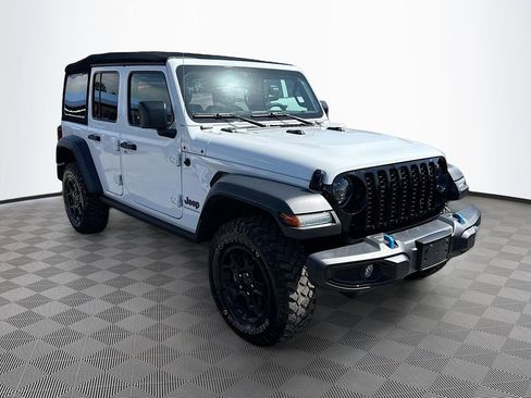 Used 2023 Jeep Wrangler Unlimited w/ Cold Weather Group image 4