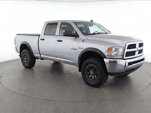 Used 2017 RAM 2500 Tradesman w/ Chrome Appearance Group AWD/4WD image 2