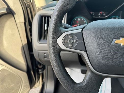 Used 2020 Chevrolet Colorado W/T w/ Custom Special Edition image 13