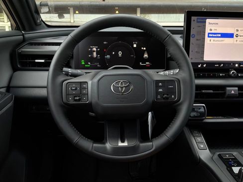 New 2026 Toyota RAV4 XSE AWD/4WD image 36