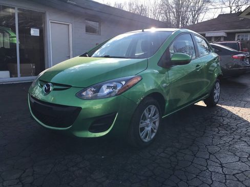 Used 2011 MAZDA MAZDA2 Sport image 4