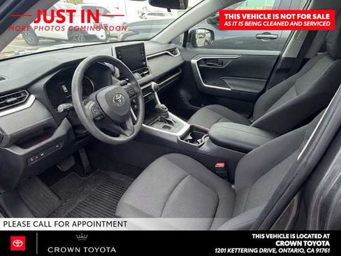 Used 2024 Toyota RAV4 LE FWD image 8