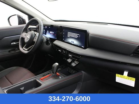 New 2026 Nissan Kicks SR image 21