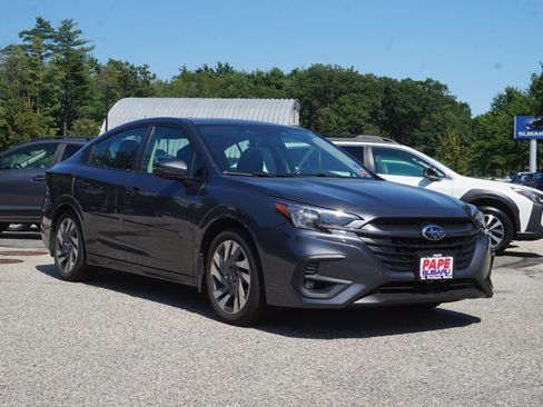 Used 2024 Subaru Legacy Limited AWD/4WD image 3