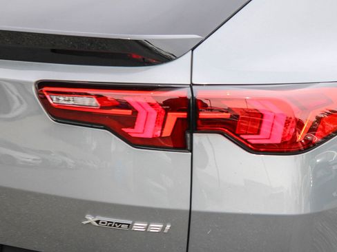 Used 2025 BMW X2 xDrive28i image 7