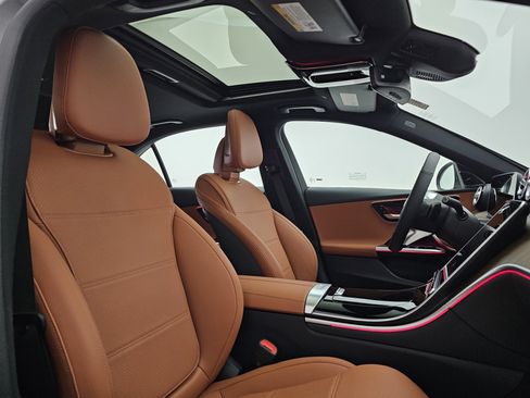 Certified 2025 Mercedes-Benz C 300 4MATIC Sedan image 16