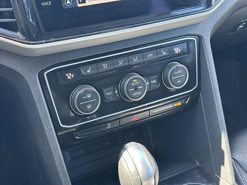 Used 2021 Volkswagen Atlas SEL AWD/4WD image 34