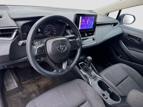 Used 2023 Toyota Corolla LE FWD image 7