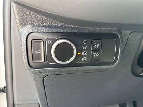 New 2026 Ford Explorer Active image 15