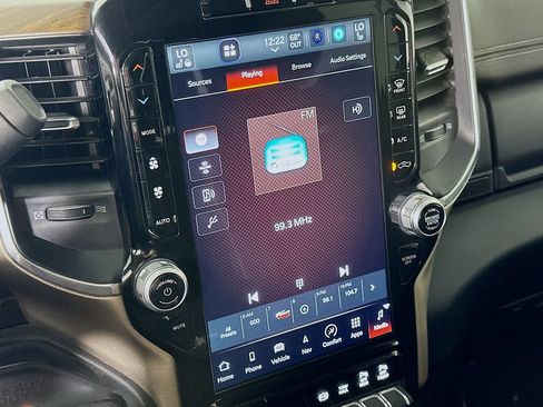 Used 2024 RAM 2500 Laramie image 29