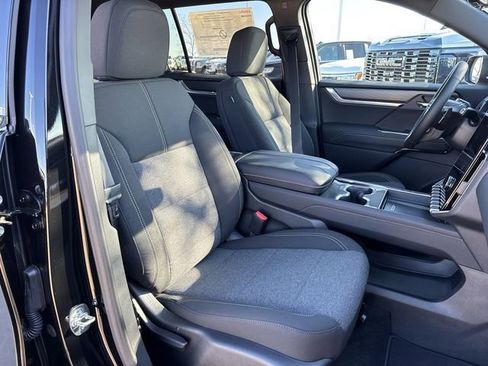 New 2026 GMC Acadia Elevation w/ Black Edition FWD image 20