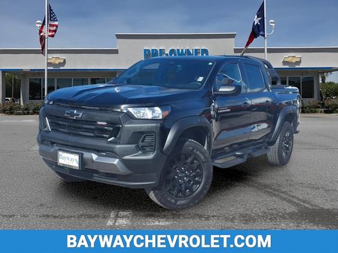 Used 2024 Chevrolet Colorado Trail Boss w/ Advanced Trailering Package AWD/4WD image 1
