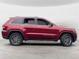 Used 2019 Jeep Grand Cherokee Limited w/ Luxury Group II image 2