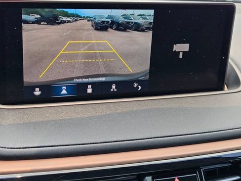 Certified 2023 Acura MDX FWD w/ Technology Package image 19