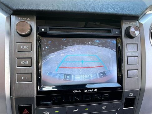 Used 2018 Toyota Tundra SR5 w/ SR5 Upgrade Package AWD/4WD image 13