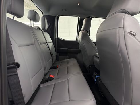 New 2026 Ford F250 XL w/ XL Chrome Package image 27