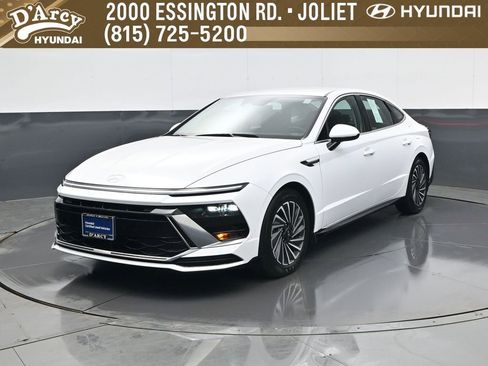 Certified 2025 Hyundai Sonata SEL image 1