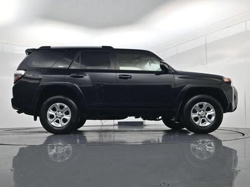 Used 2021 Toyota 4Runner SR5 Premium w/ Moonroof Package AWD/4WD image 54