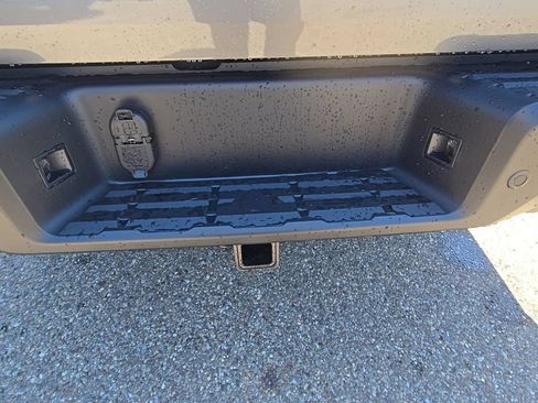 New 2026 Nissan Frontier SV AWD/4WD image 31