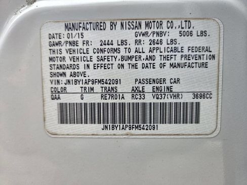 Used 2015 INFINITI Q70 3.7 RWD image 12