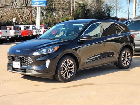 Used 2022 Ford Escape SEL w/ Technology Package image 3