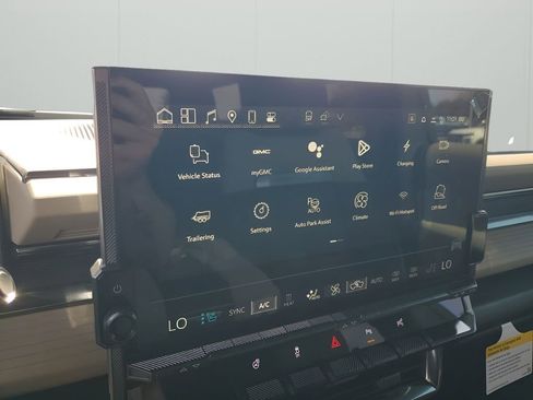 New 2026 GMC Hummer EV SUV image 38