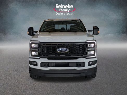 Used 2024 Ford F250 Lariat w/ Lariat Ultimate Package image 2