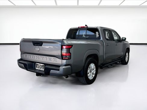 Used 2022 Nissan Frontier SV w/ Technology Package RWD image 4