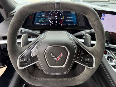 Used 2023 Chevrolet Corvette Stingray Premium Cpe w/ Z51 Performance Package RWD image 14
