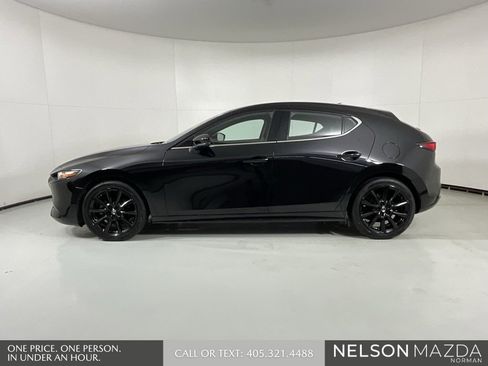 Used 2022 MAZDA MAZDA3 s image 5