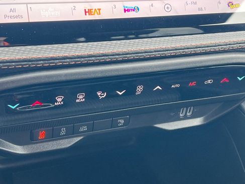 New 2026 Jeep Cherokee Limited AWD/4WD image 20