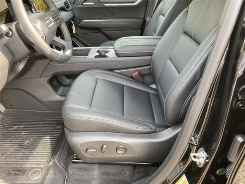 New 2026 GMC Acadia Elevation w/ Elevation Premium Package image 13