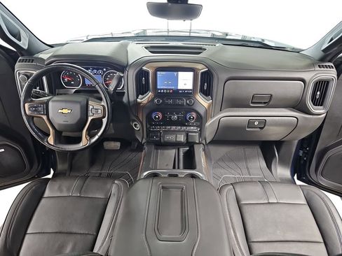 Used 2019 Chevrolet Silverado 1500 High Country w/ Technology Package image 11
