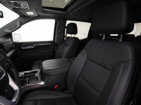 Used 2023 GMC Sierra 1500 SLT w/ SLT Premium Package image 11