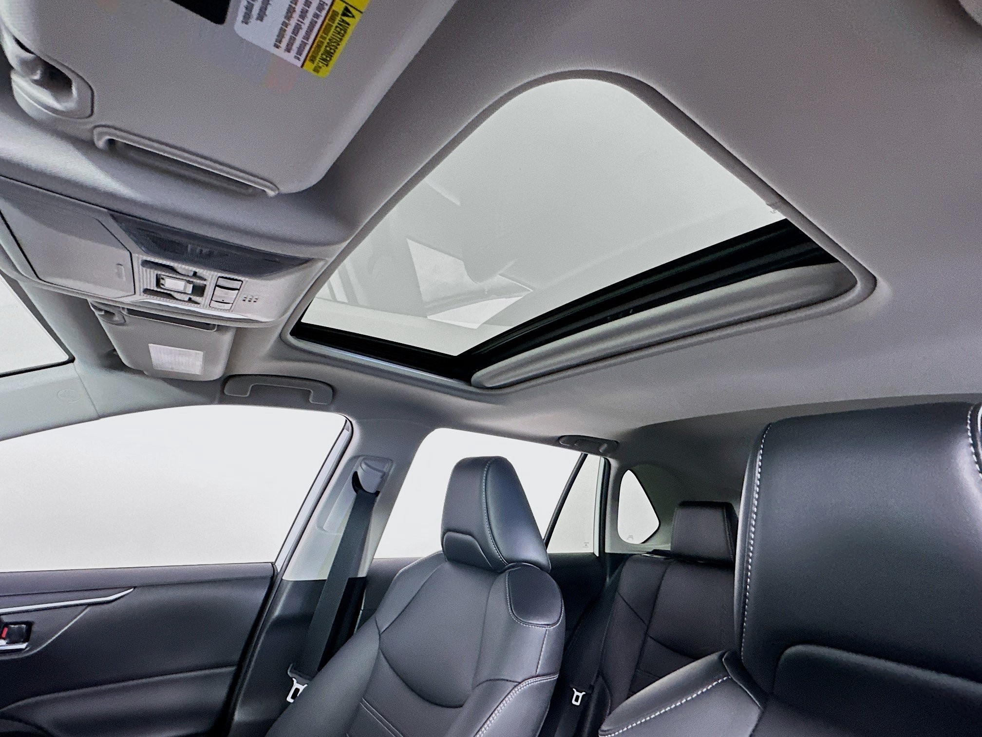 Certified 2021 Toyota RAV4 XLE Premium AWD/4WD image 21