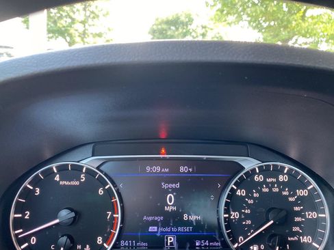 Certified 2025 Nissan Altima 2.5 SV FWD image 35