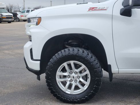 Used 2022 Chevrolet Silverado 1500 RST w/ Safety Package image 8