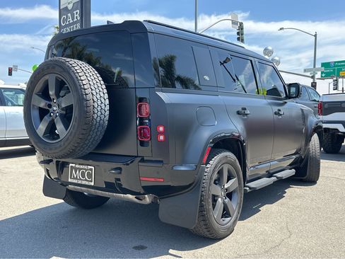 Used 2022 Land Rover Defender 110 X-Dynamic HSE image 13