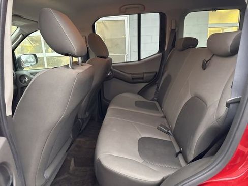 Used 2011 Nissan Xterra S image 16