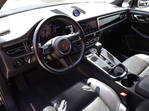 Used 2022 Porsche Macan S w/ Premium Package Plus AWD/4WD image 12