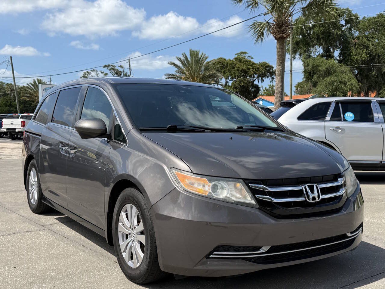 Used 2014 Honda Odyssey EX-L image 2