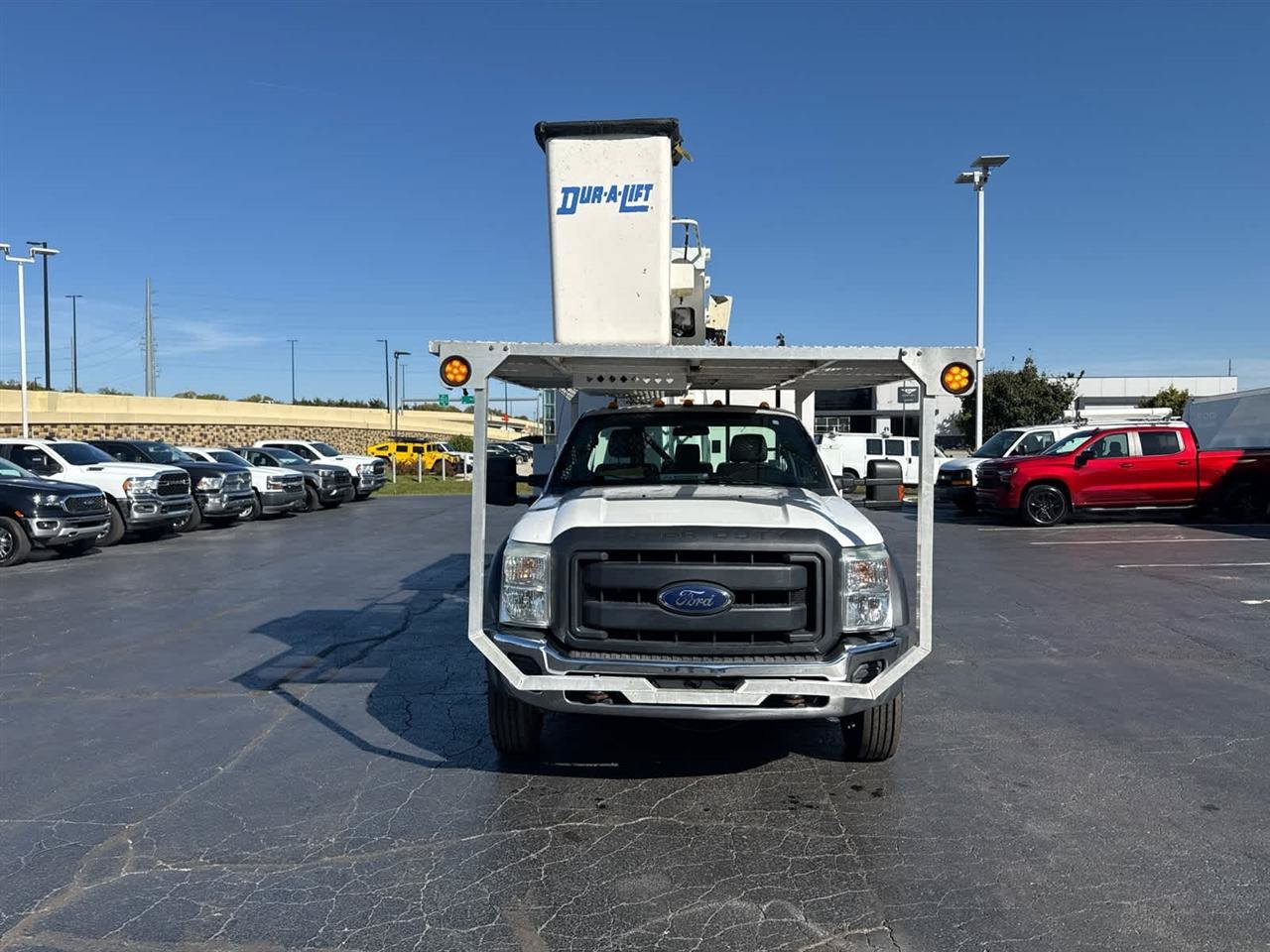 Used 2016 Ford F550 4x4 Regular Cab Super Duty image 7